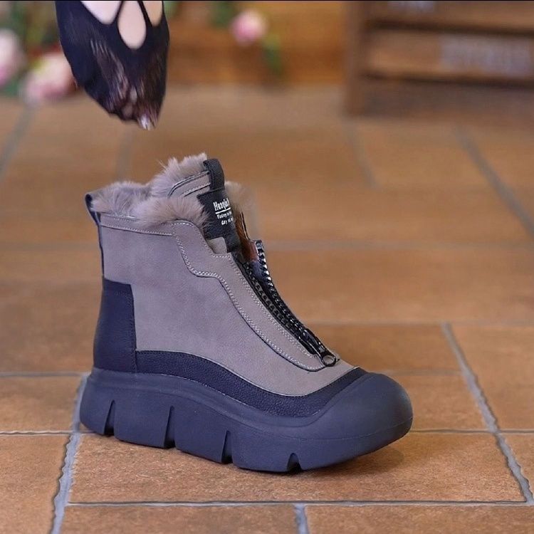 Women’s Lightweight Soft-Sole Short Boots